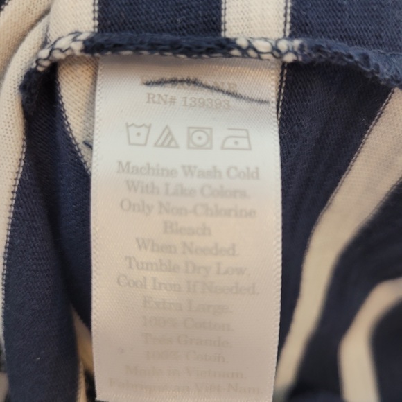 Everlane Striped T-shirt dress ! - Picture 4 of 5